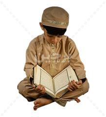 عکس png قرآئت قرآن مجید توسط کودک خردسال در ماه رمضان