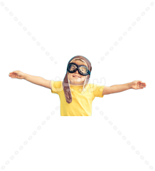 عکس کودک با کلاه و عینک خلبانی png
